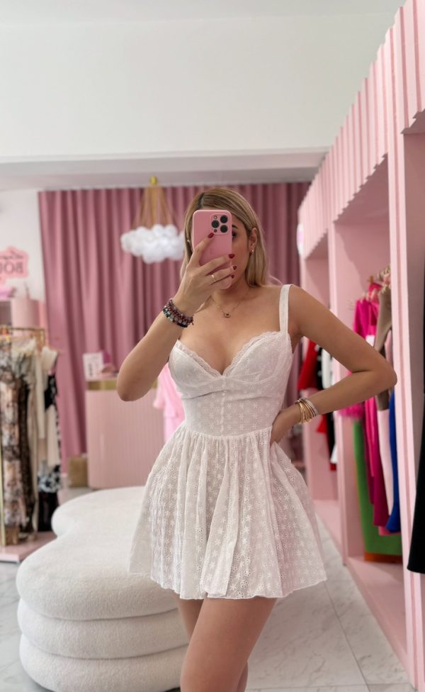 vestido blanco ampon puntos