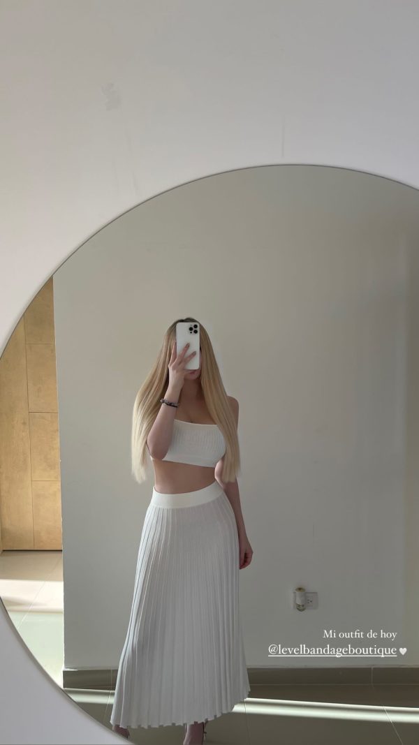 conjunto blanco falda floja