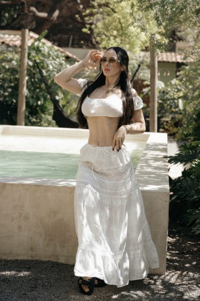 conjunto blanco falda hampón