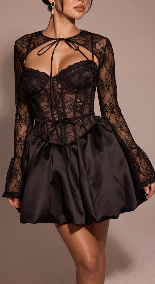 vestido negro encaje globo