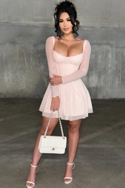 vestido rosa vuelo mangas mesh