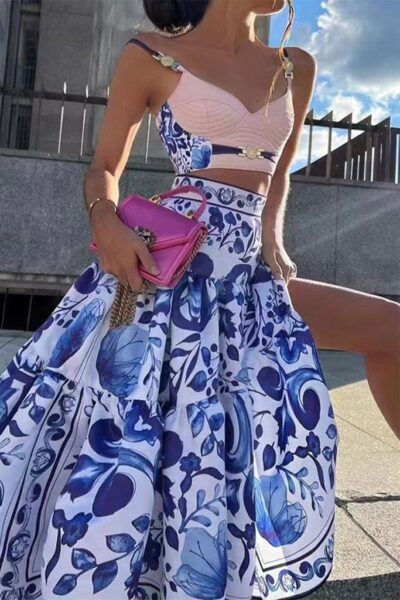 conjunto azul con blanco flores