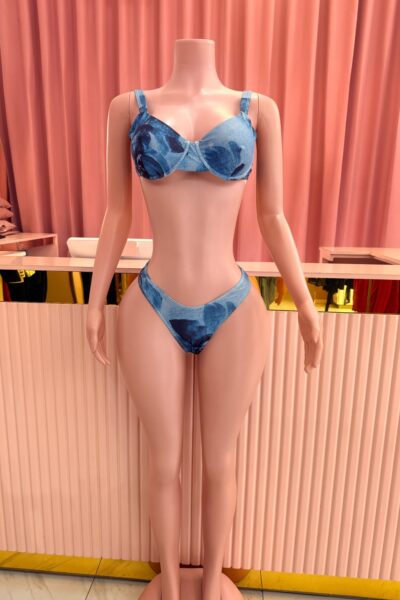 Conjunto con bikini azul