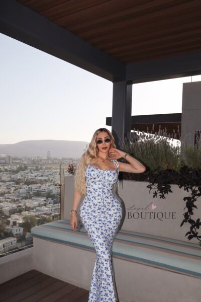 Vestido azul flores maxi