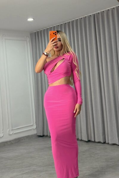 Conjunto rosa falda maxi