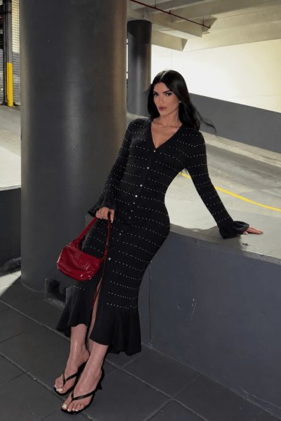Vestido negro tipo Bandage brillos