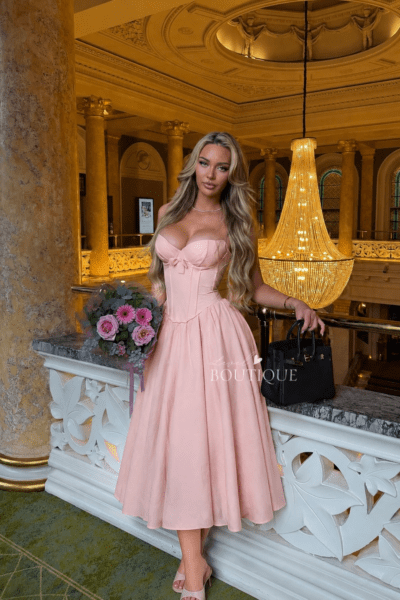Vestido rosa moño
