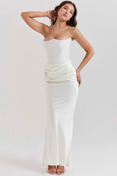 Vestido blanco y satén M