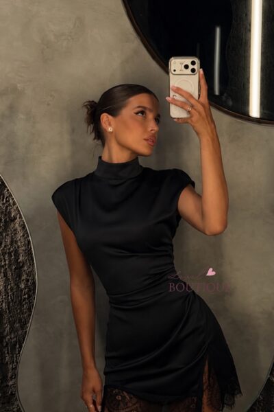 Vestido negro satén