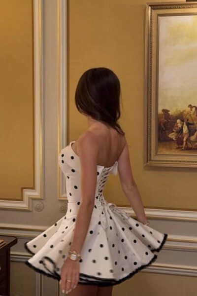 Vestido Straple bolas blanco