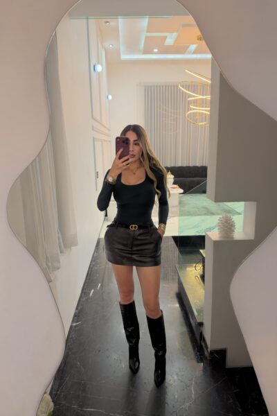 Short falda piel café